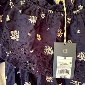 Beautiful brand new summer top